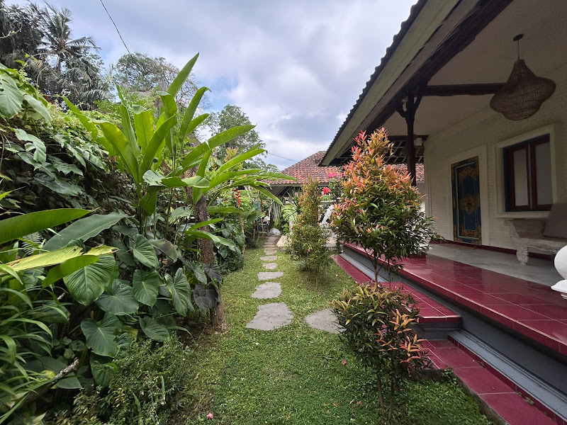 3 Bedrooms · Kedewatan, Ubud — photo 6