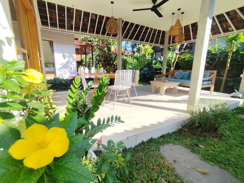 3 Bedrooms · Kedewatan, Ubud — photo 1